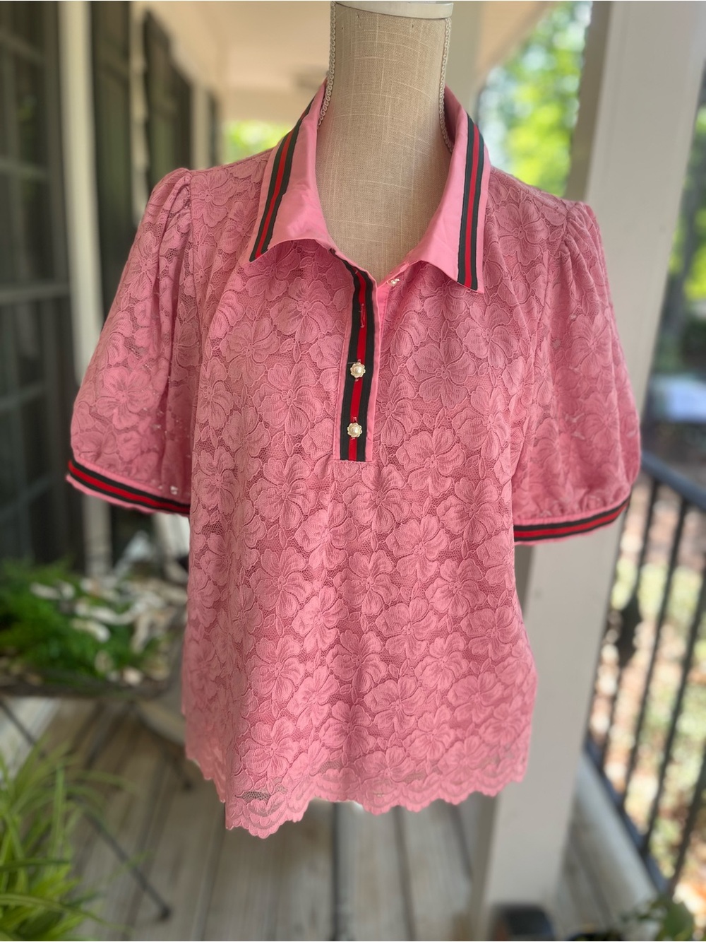 JODIFL NWT Pink Lace Polo Collared Top Button Up Short Sleeve Barbie Preppy LG